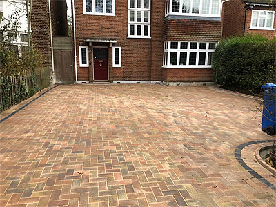 Block paving driveways in Berkshire and Surrey